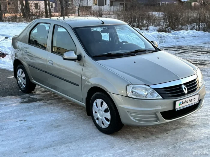 Renault Logan 1.4 MT