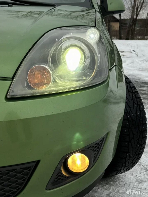 Ford Fiesta 1.6 MT 19
