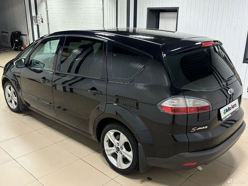 Ford S-MAX 2.0 MT 7