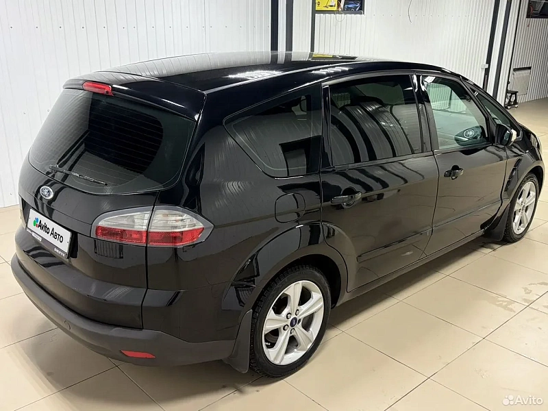 Ford S-MAX 2.0 MT 8