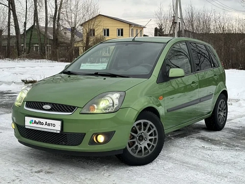 Ford Fiesta 1.6 MT