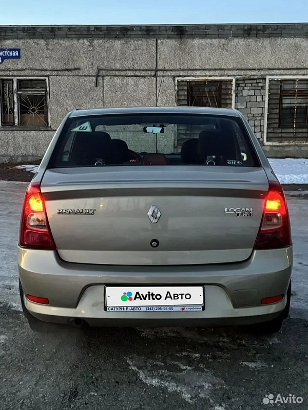 Renault Logan 1.4 MT 10